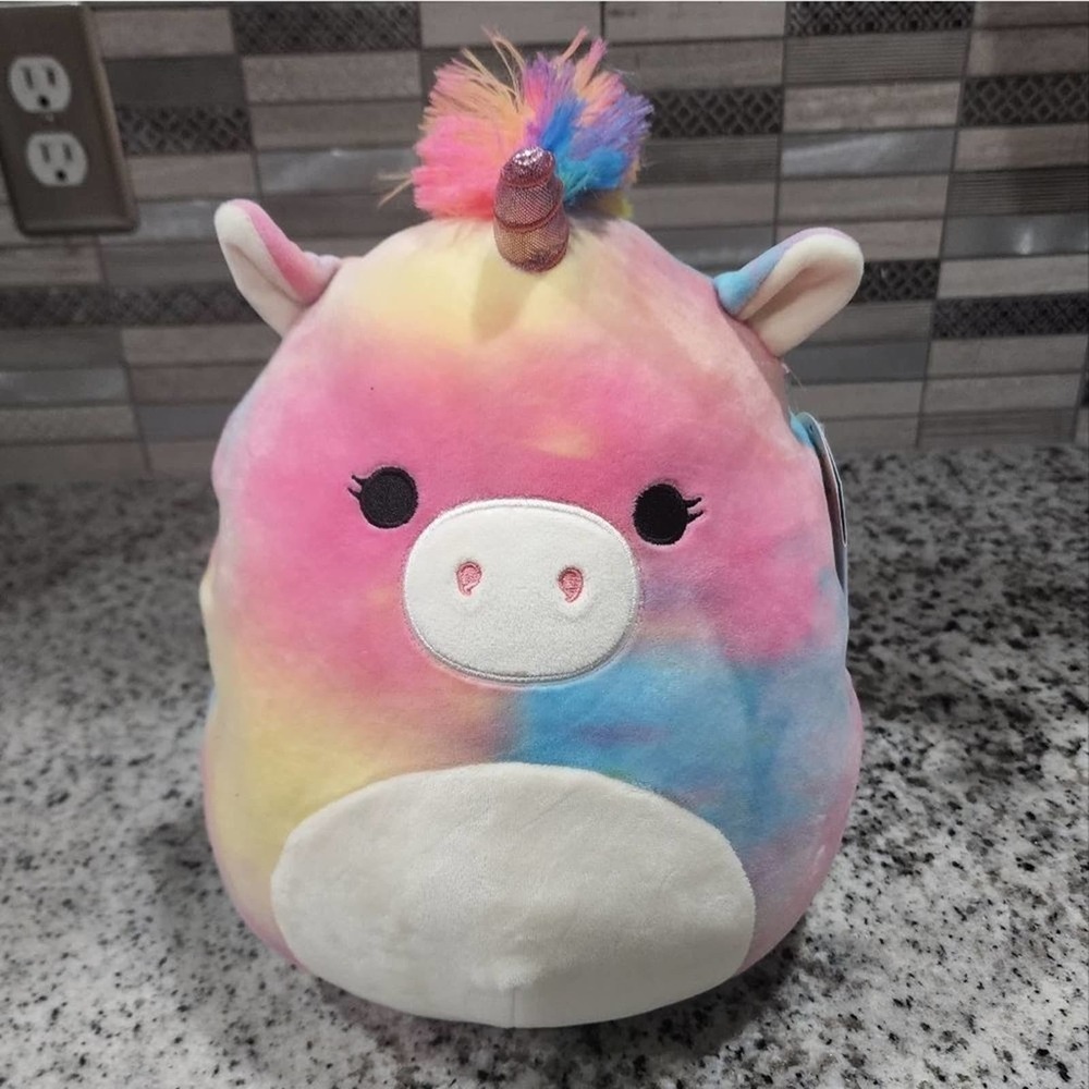 SQUISHMALLOWS tie dye Esmeralda 8" Pegasus‎ new!!!